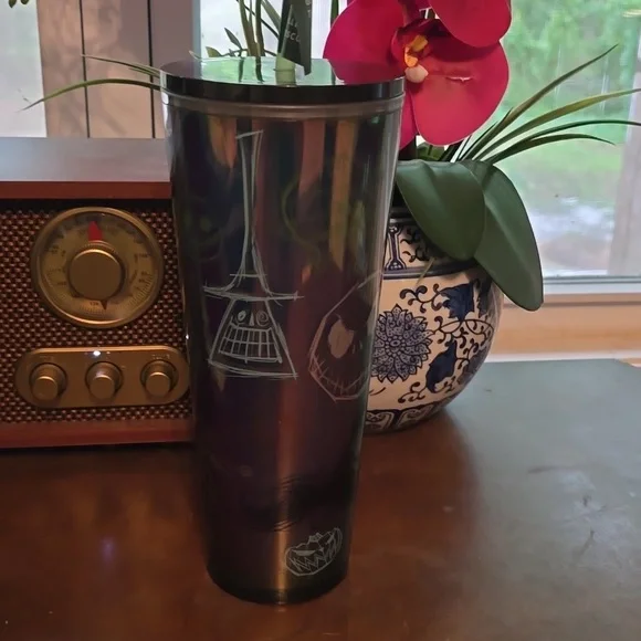 Starbucks x Disney The Nightmare Before Christmas 24oz. New In Box- 2023 release - Picture 4 of 6